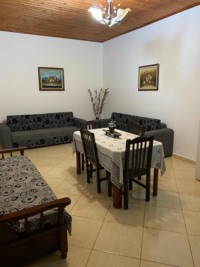 Hotel Moscopole Ksamil Bagian luar foto