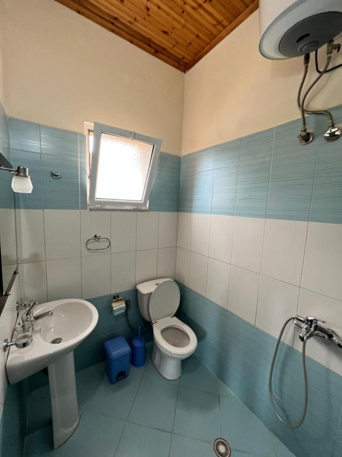 Hotel Moscopole Ksamil Bagian luar foto
