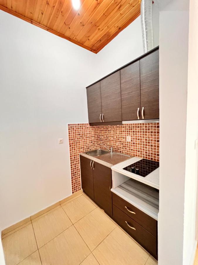Hotel Moscopole Ksamil Bagian luar foto